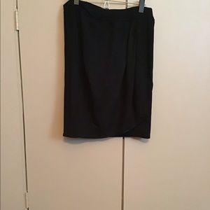 Cabi skirt